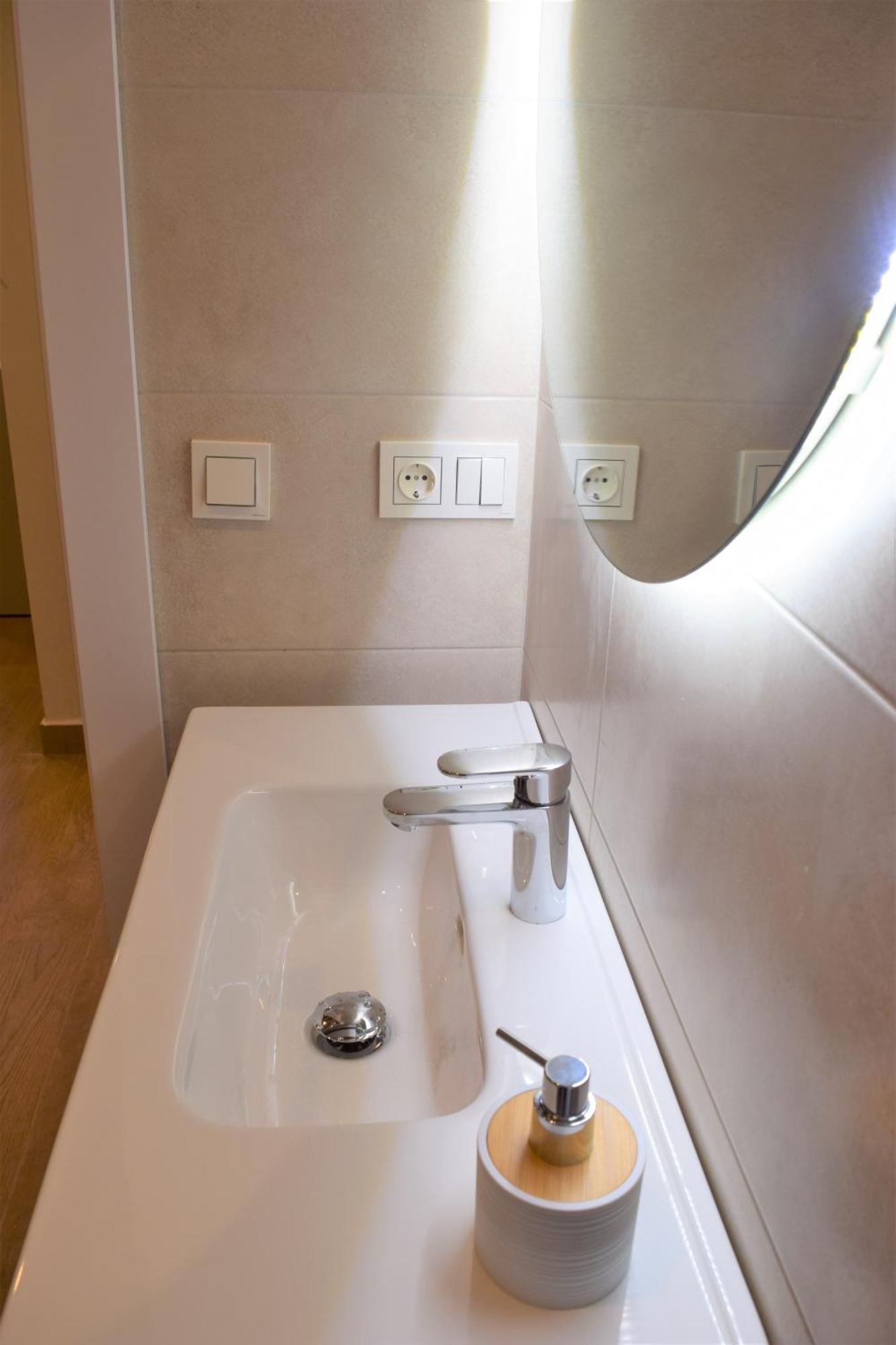 Peritxenea Landa Apartamentuak Лесака Екстериор снимка